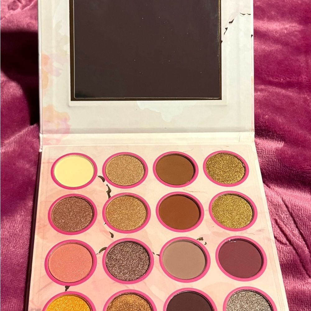 Bebe Pink and White Eye Palette